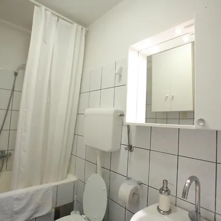 Brni Apartment * Split